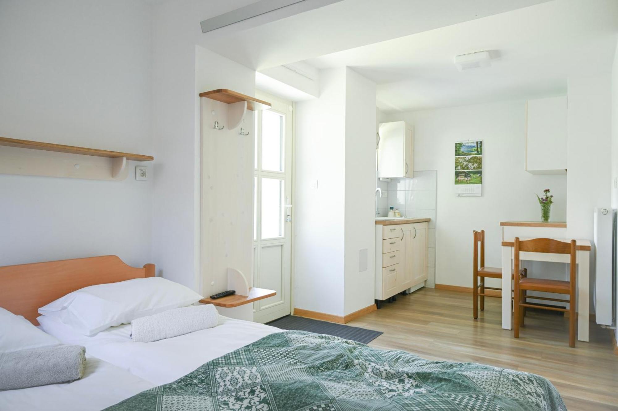 Apartma Pri Bizjaku Бохінь Екстер'єр фото